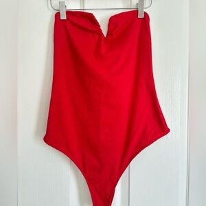 EUC-Lulu's Red Strapless Bodysuit, with inner rubber lining for hold, wore once